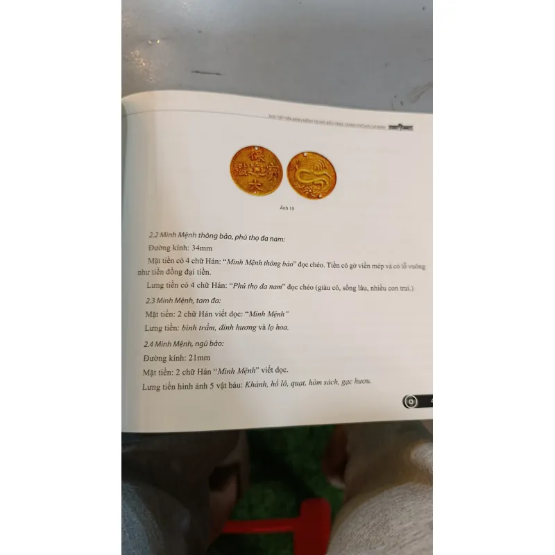 TIỀN MINH MỆNH TRONG BẢO TÀNG THÀNH PHỐ HỒ CHÍ MINH 707139