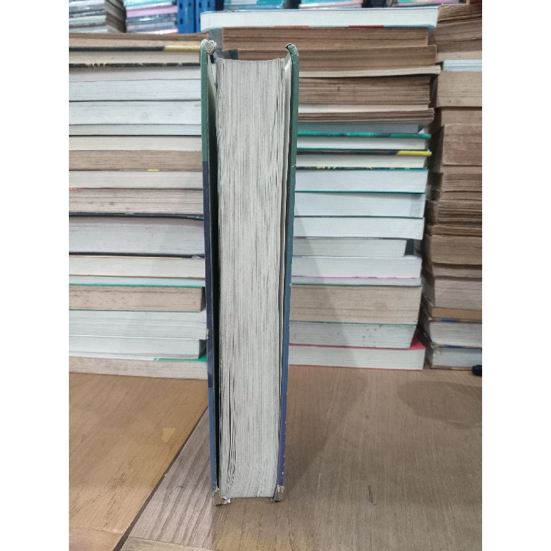 ECONOMICS: Private and public choice - James D. Gwartney, Richard L. Stroup 745278