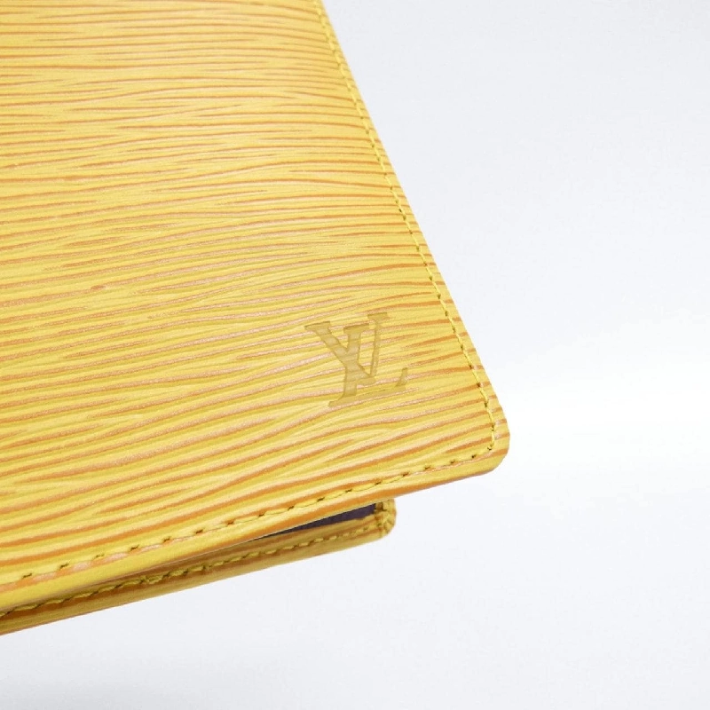 Louis Vuitton Épi Porte Biens 6 Cartes Crédit M63319 Ví Đựng Tiền - Hàng hiệu Chính Hãng 768915