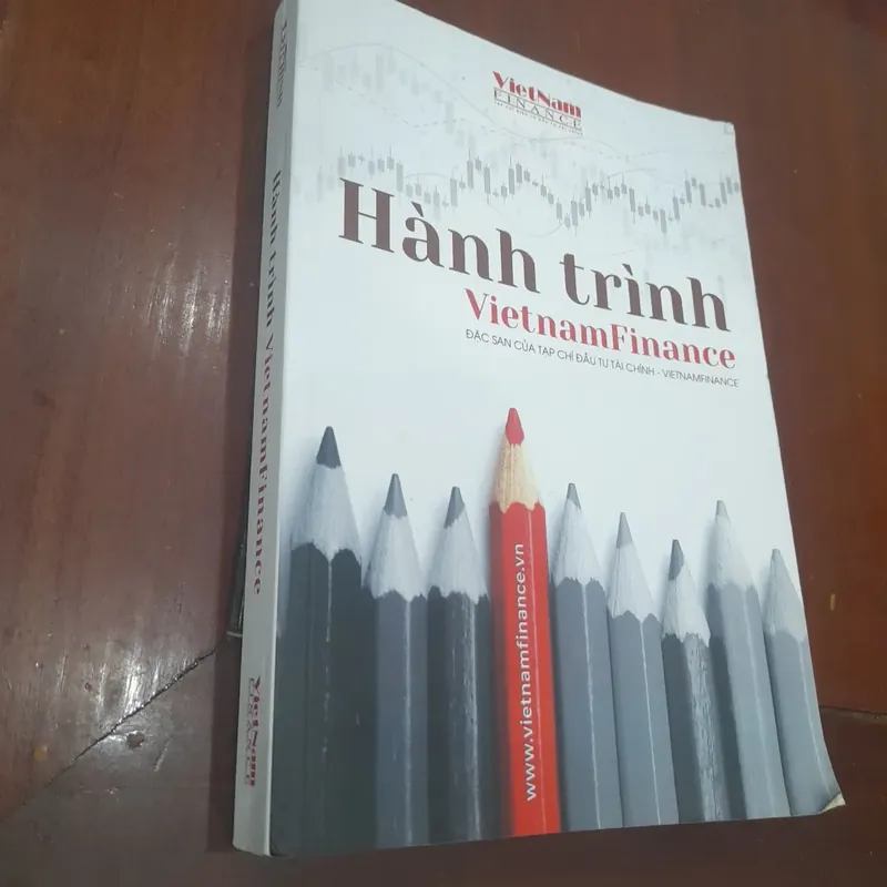 HÀNH TRÌNH VietnamFinance, đặc san của tạp chí đầu tư tài chính 574358
