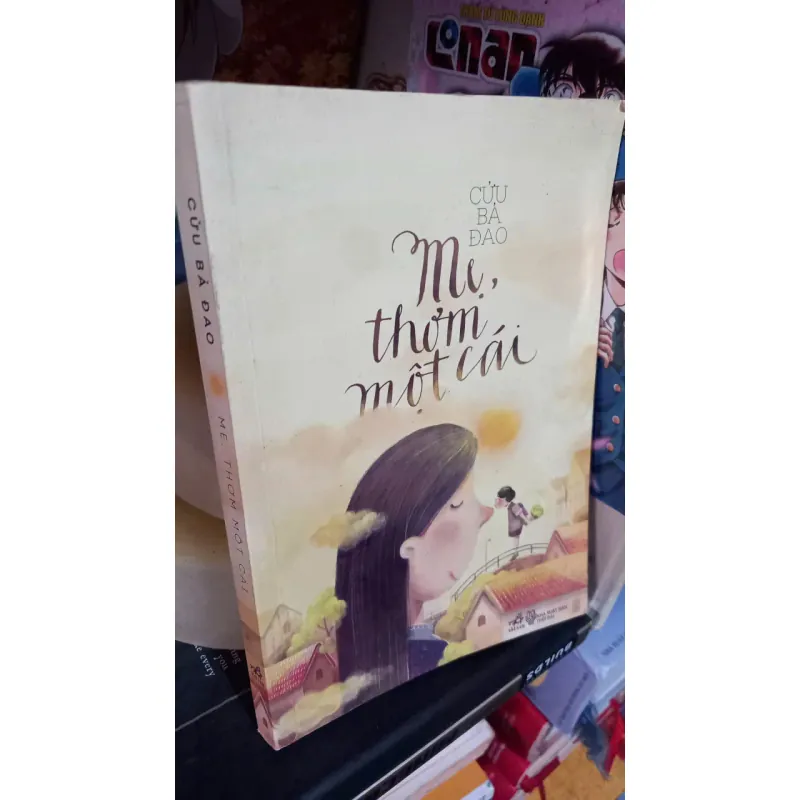 mẹ thơm một cái 717792