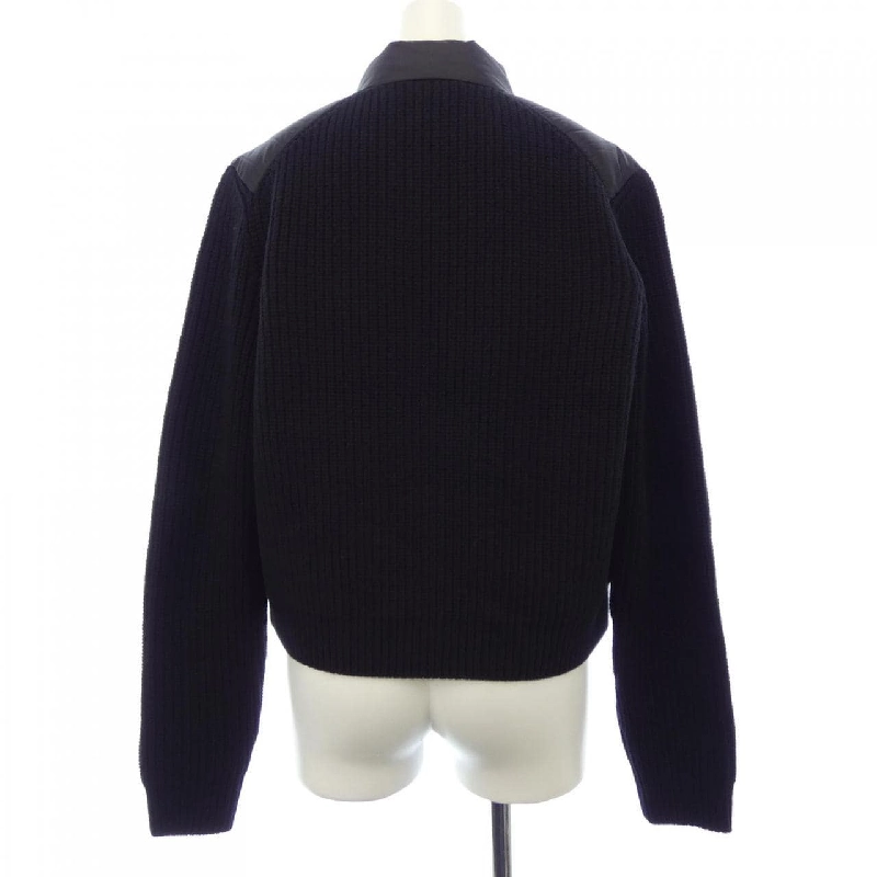 【Sản phẩm mới】Moncler MONCLER 20939B00028 Áo khoác lông 631064