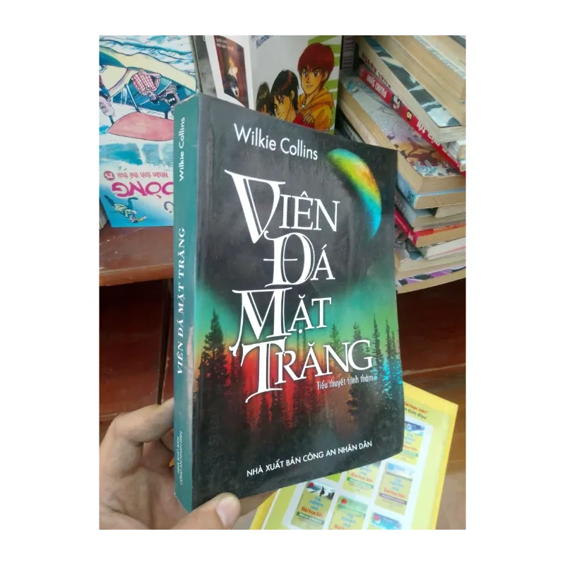 Viên đá mặt trăng - Collins 2004 989339