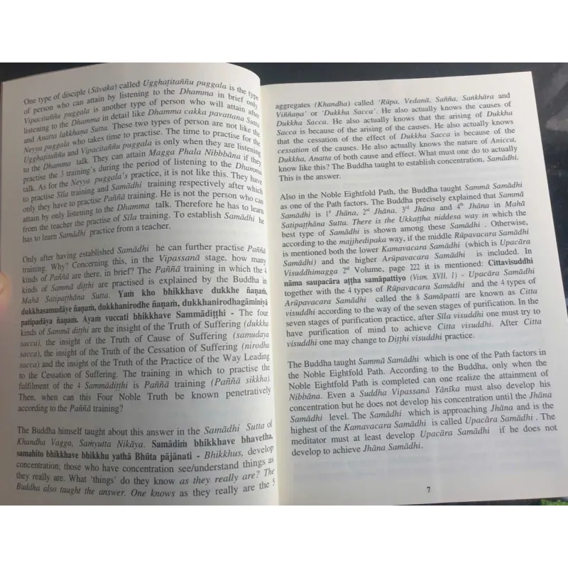 Ánh Sáng Của Tuệ - Light Of Wisdom - sách tiếng Anh 958280