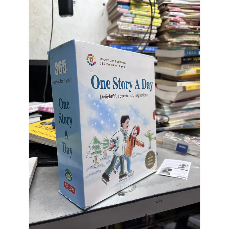 ONE STORY A DAY - DELIGHTFUL, EDUCATION, INSPIRATIONAL (12 Quyểnc 693764