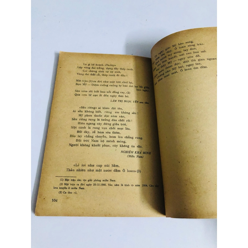 THƠ CA DÂN GIAN VIỆT NAM 1976 545223