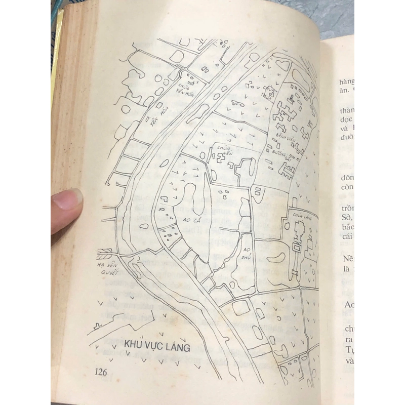 HÀ NỘI NỬA ĐẦU THẾ KỶ XX - Nguyễn Văn Uẩn 451672