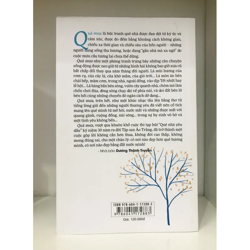 Quà mưa - Tuyển tập tạp bút 705350