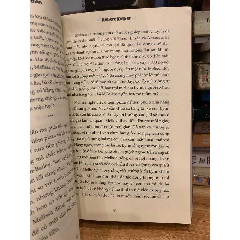 Lạc vào tay tử thần -Robert Kolked 786133