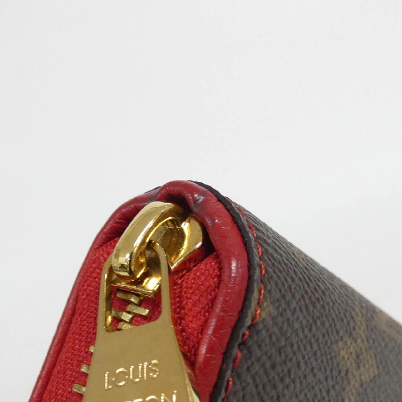 Ví Louis Vuitton Monogram Zippy M61854 620302