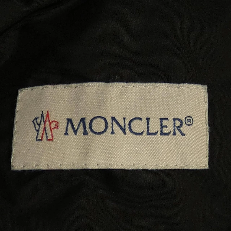 Moncler MONCLER H10932G00006 Váy 648507