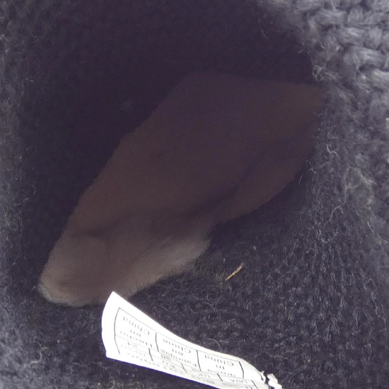 Giày bốt UGG - Hàng hiệu Authentic 827860