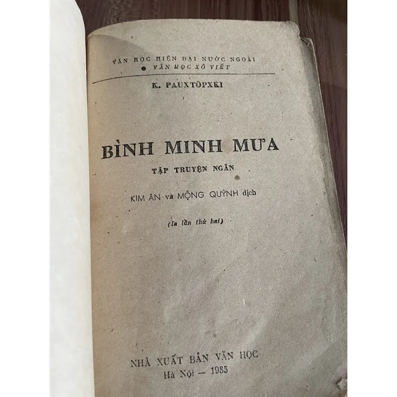 Bình minh mưa - Kim Ân (Vũ Thư Hiên) dịch  707857