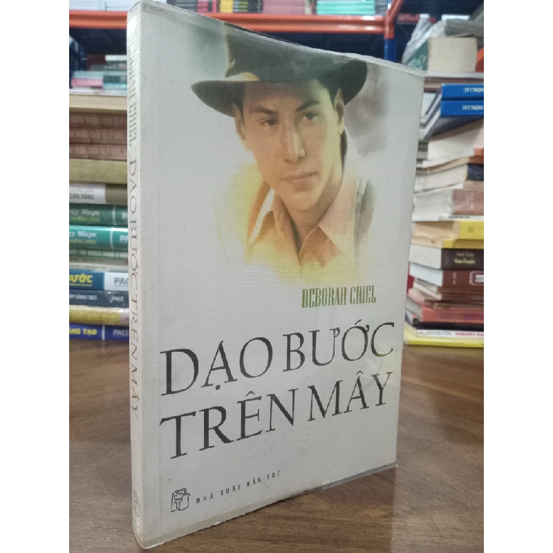 Dạo Bước Trên Mây - Deborah Chiel 359316