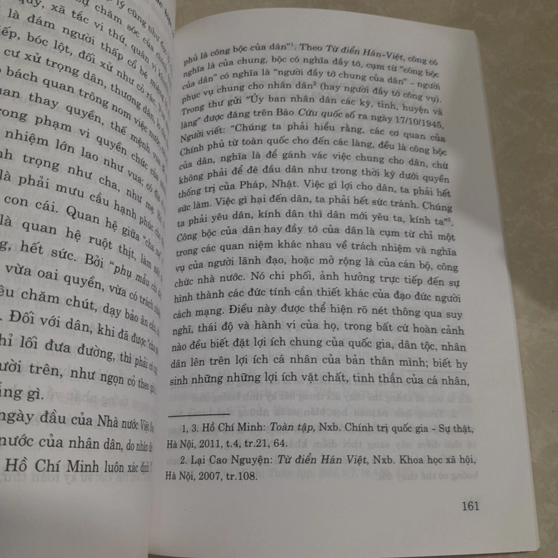 CHẾ ĐỘ QUAN LẠI TRIỀU LÊ SƠ (1428-1527) - NGUYỄN THỊ THU HÒA 541539