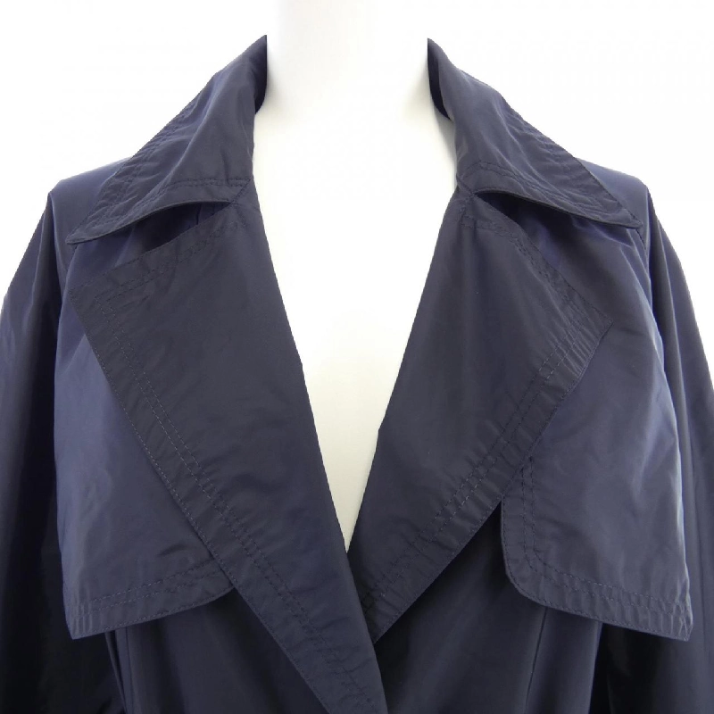 Áo khoác MONCLER RUTILICUS 630339