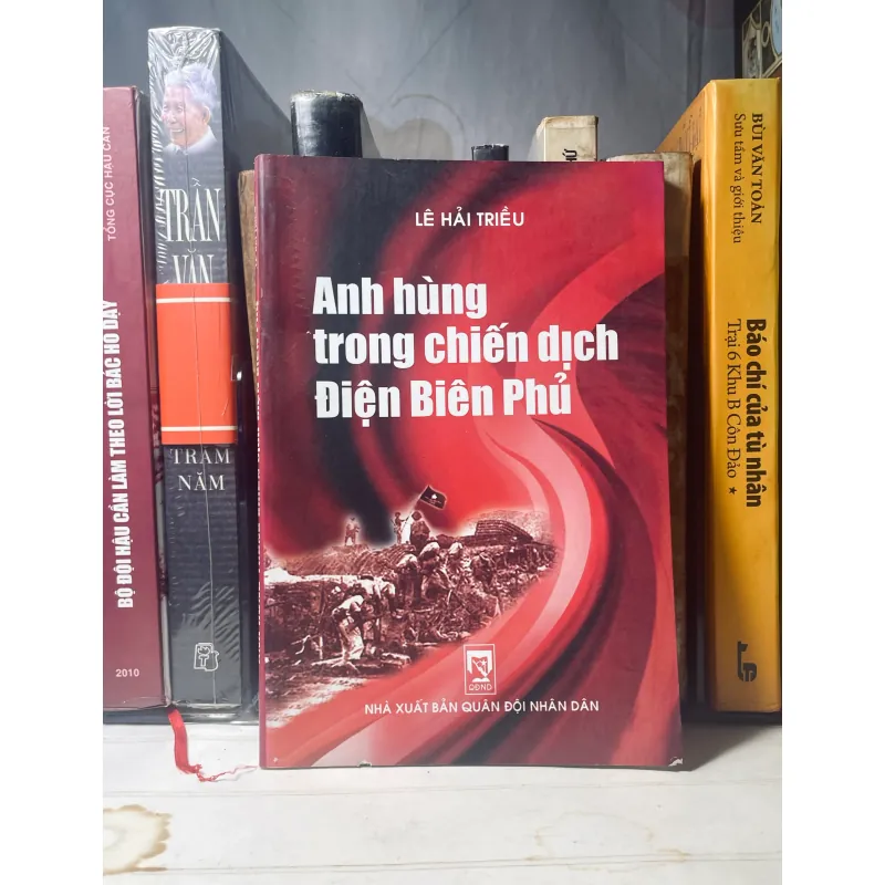 Sách Lịch sử Chiến dịch Điện Biên Phủ - Lê Hải Triễu mới 90% 1003965