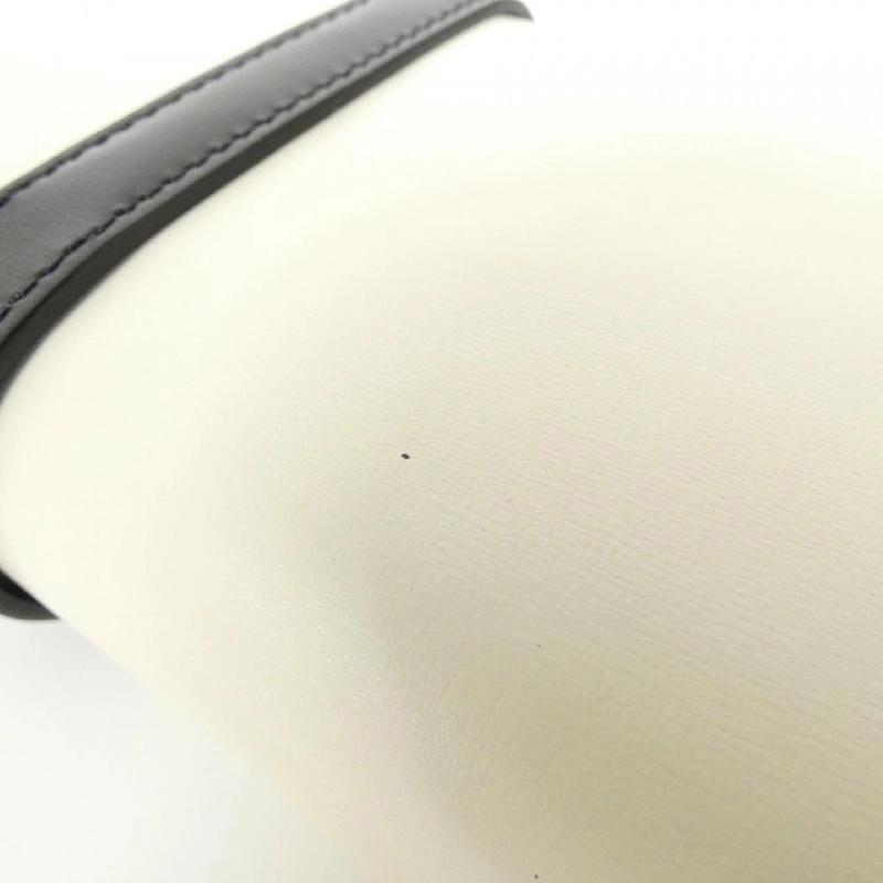 Ví dây chuyền Gucci JACKIE 1961 652681 14JAG 620367