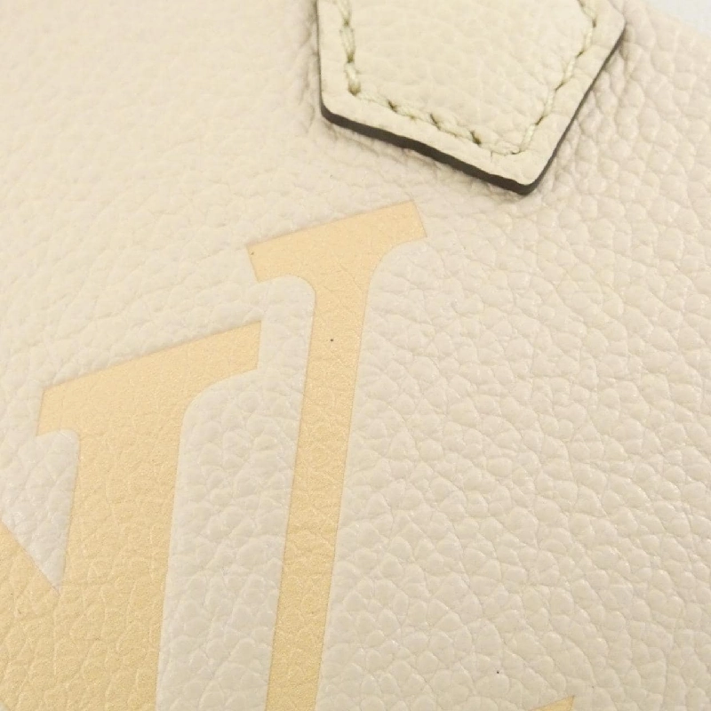 Túi xách vai Louis Vuitton Monogram Empreinte (By The Pool) Papillon BB M45708 - Hàng hiệu Chính hãng 766807