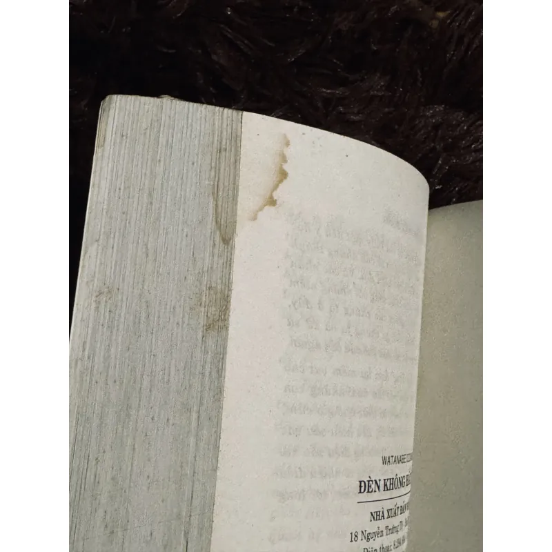 Đèn không hắt bóng 745666