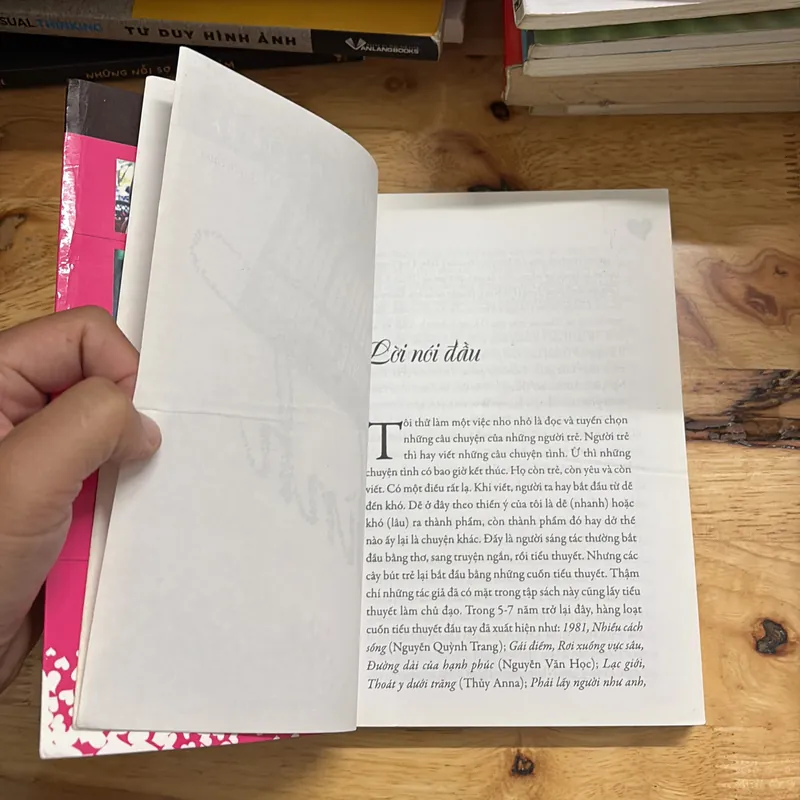 II Tập Truyện Tác Giả 8x: Chưa Hết Những Câu Chuyện - Di Li (Tuyển Chọn) - 2012 697204