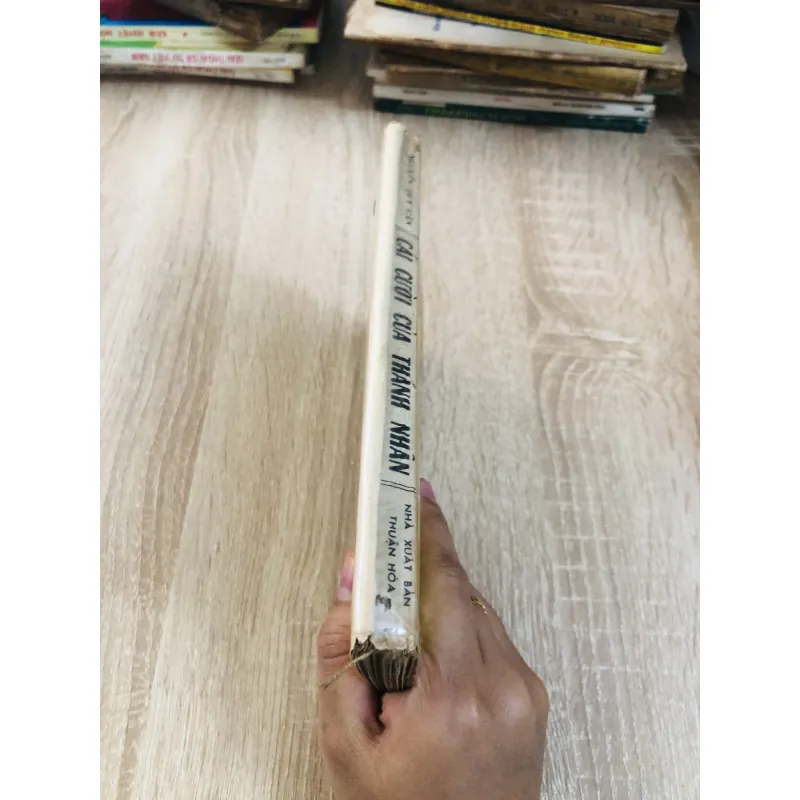 CÁI CƯỜI CỦA THÁNH NHÂN 929083