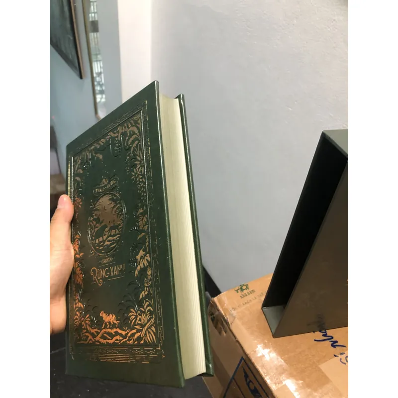 Chuyện Rừng Xanh bìa da Nhã Nam - còn nguyên hộp - sách đẹp 674020
