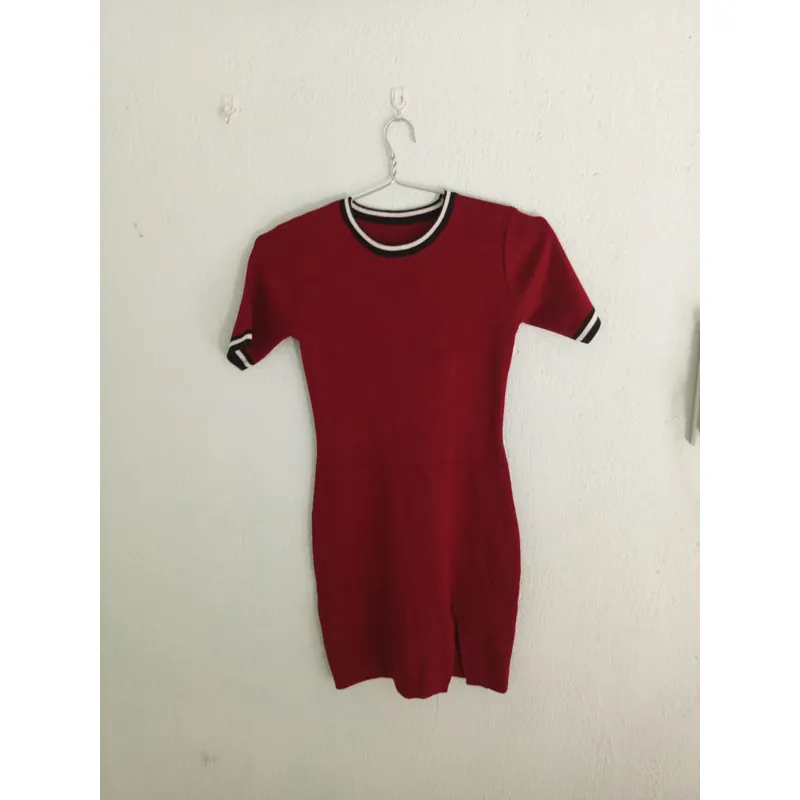 Pass 12 áo dài cá nhân em vừa bán vừa cho ạ. 713169