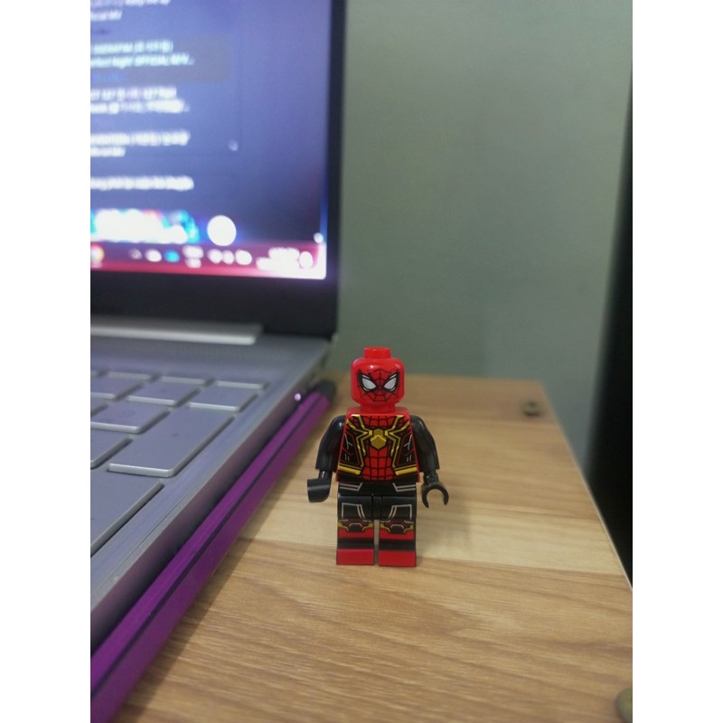 Lego spiderman no way home  69751