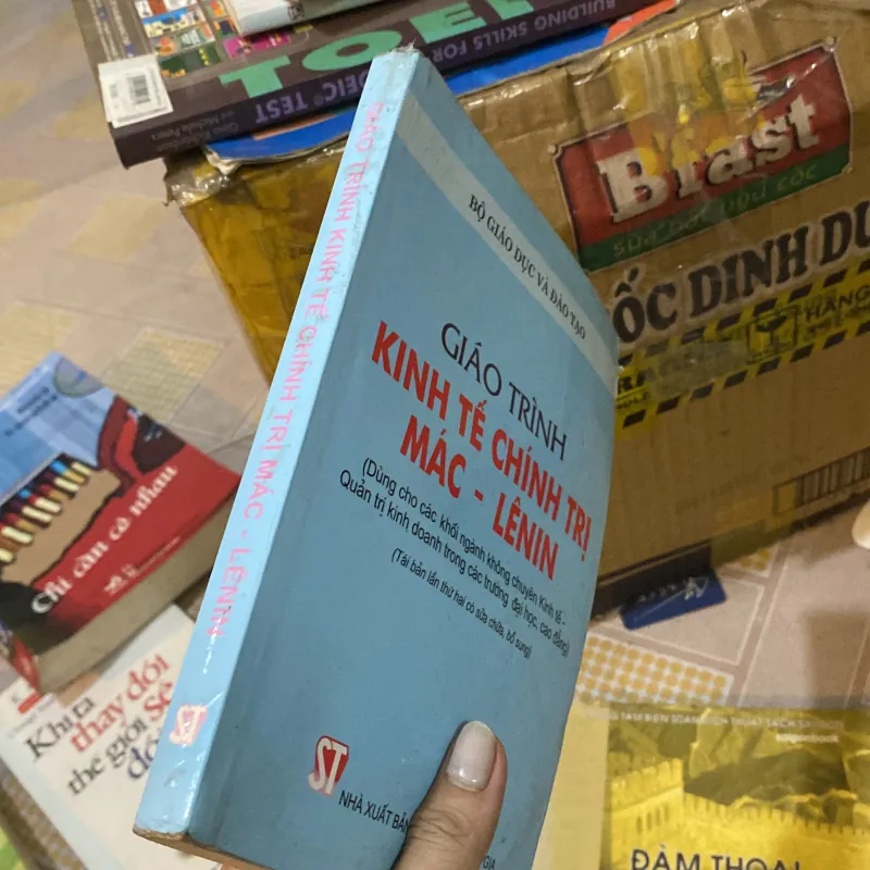 Giáo trình kinh tế chính trị Mác - Lênin 783062