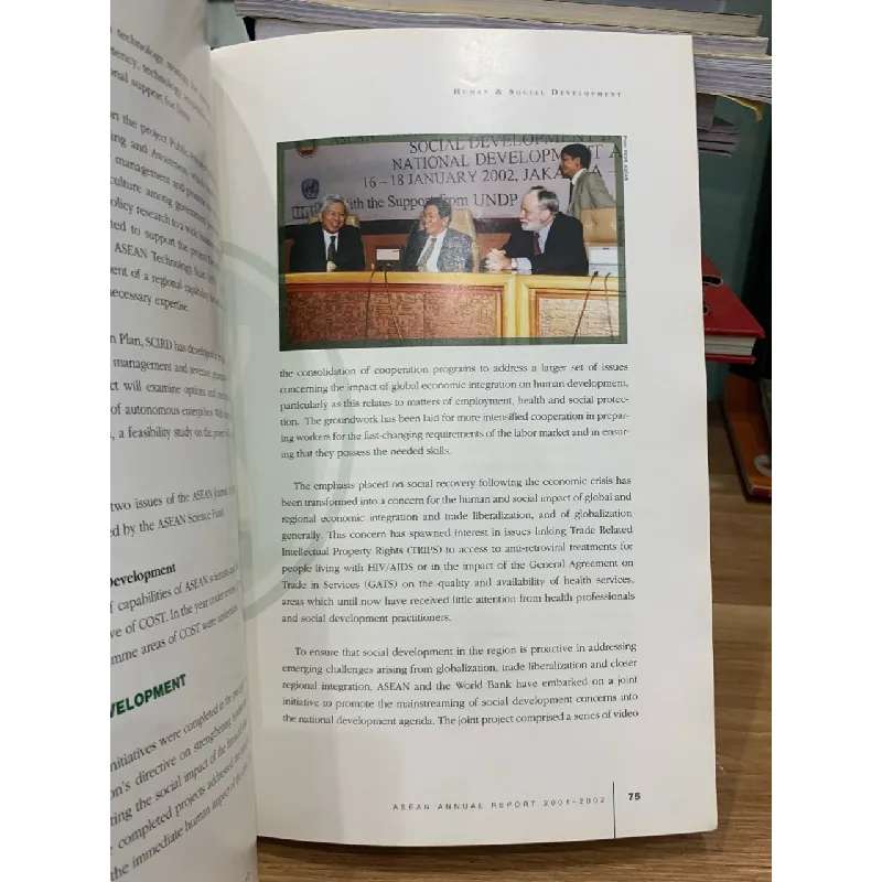 ASSOCIATION OF SOUTHEAST ASIAN NATIONS 718312