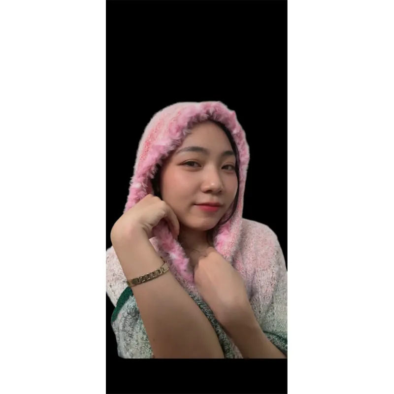 Khăn choàng len có mũ nữ 995405