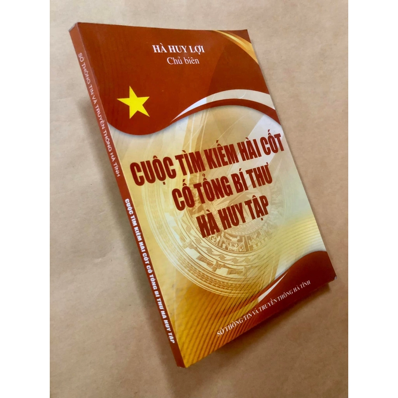 Sách Cuộc tìm kiếm hài cốt cố tổng bí thư Hà Huy 307047