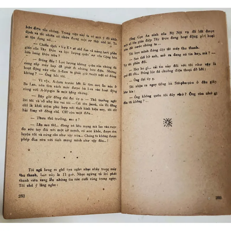 TÊN GIÁN ĐIỆP TRONG VỤ E 702954