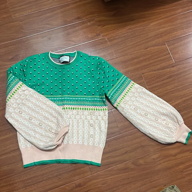 Áo len gucci 674903