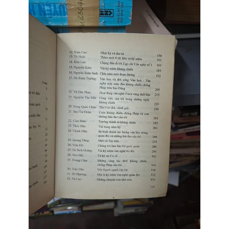 Cách mạng kháng chiến và đời sống văn học 715432