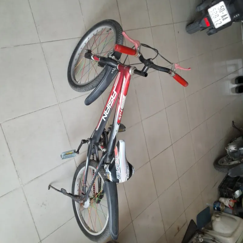 Xe đạp dáng thể thao trẻ em 5t - 9 tuổi 961815