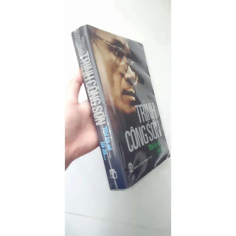 Trịnh Công Sơn - Tôi là ai, là ai....  632645