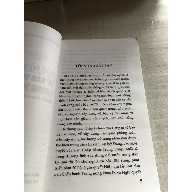 Một số vấn đề về bảo vệ tổ quốc trong thời kỳ mới 782095