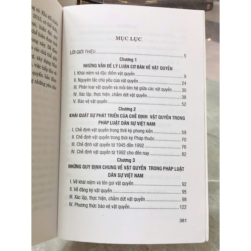 VẬT QUYỀN TRONG PHÁP LUẬT DÂN SỰ VIỆT NAM HIỆN ĐẠI - Nguyễn Minh Oanh 466576