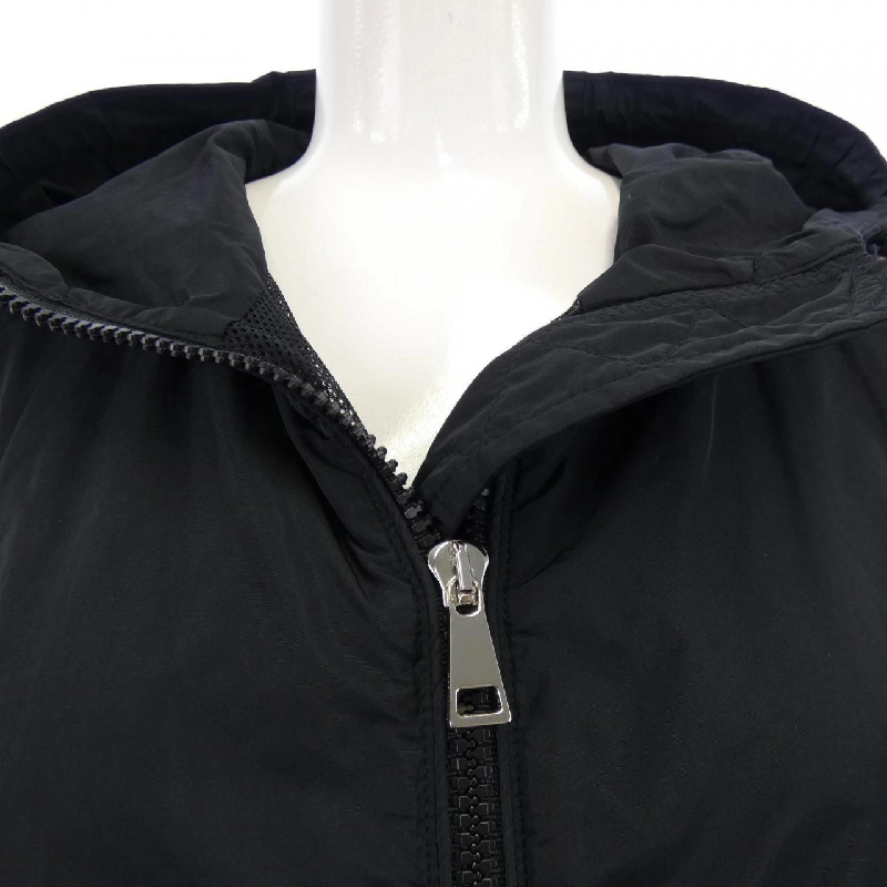 Áo khoác MONCLER JAROSSE 628122