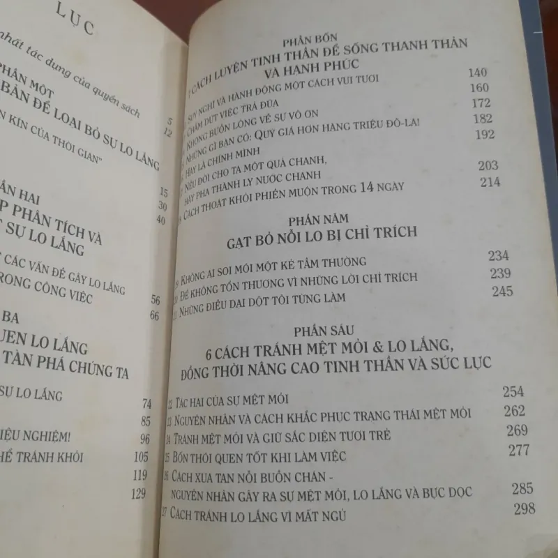 Dale Carnegie - QUẲNG GÁNH LO ĐI & VUI SỐNG (Nguyễn Văn Phước dịch) 776774