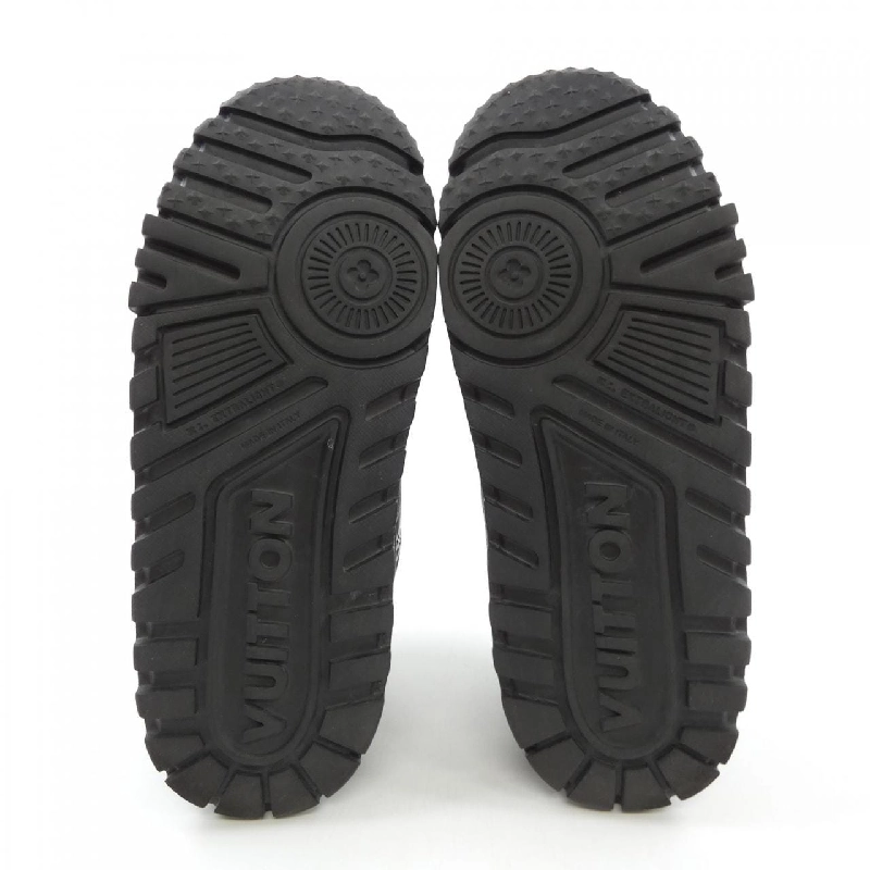 Giày sneaker LOUIS VUITTON - Hàng hiệu Authentic 903605