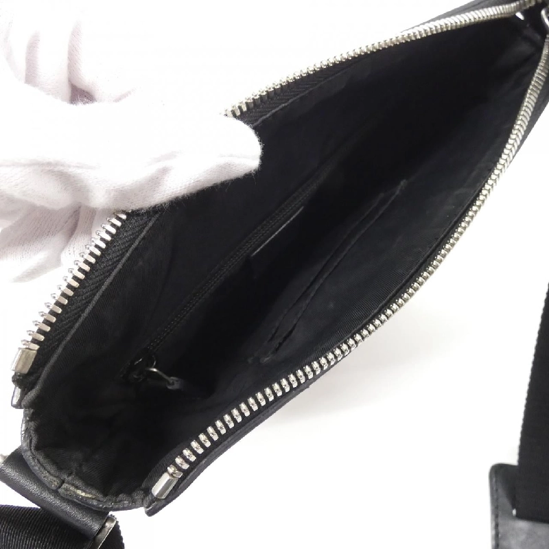 Túi đeo vai Gucci 471454 KHNGN 613320