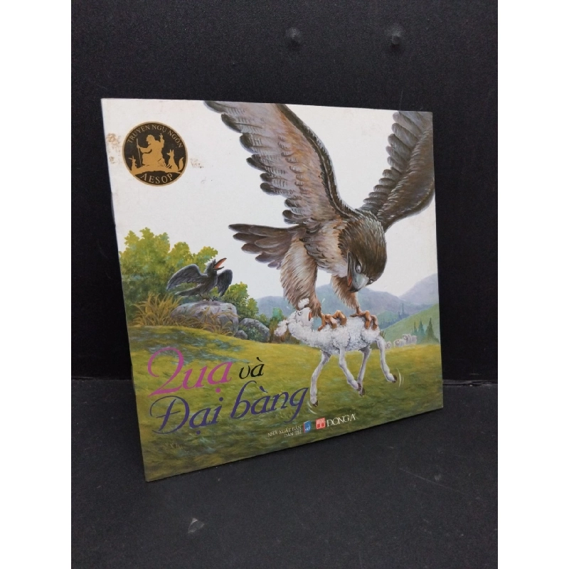 Quạ và đại bàng mới 80% ố nhẹ 2010 HCM2809 VĂN HỌC Rebooks.vn 950953