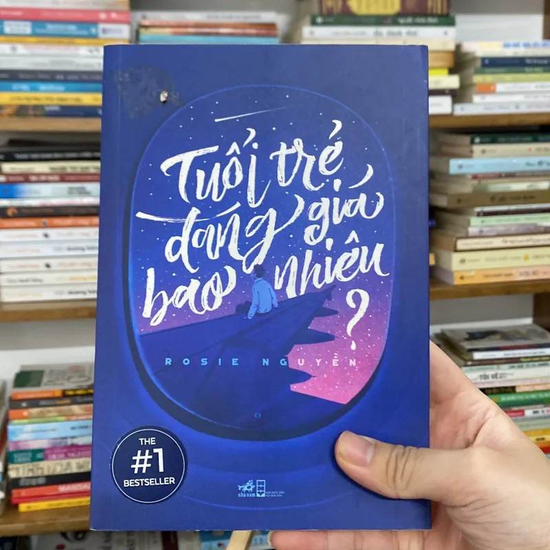 Sách Tuổi trẻ đáng giá bao nhiêu Rosie Nguyễn 714334