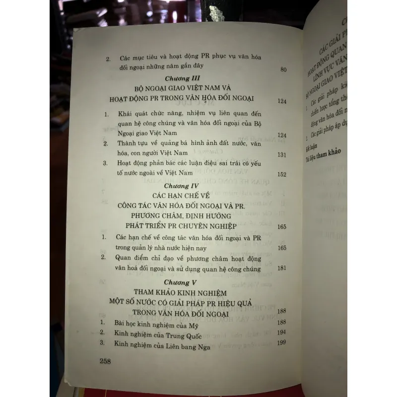 Giáo trình quan hệ công chúng chính phủ trong văn hóa đối ngoại  758345