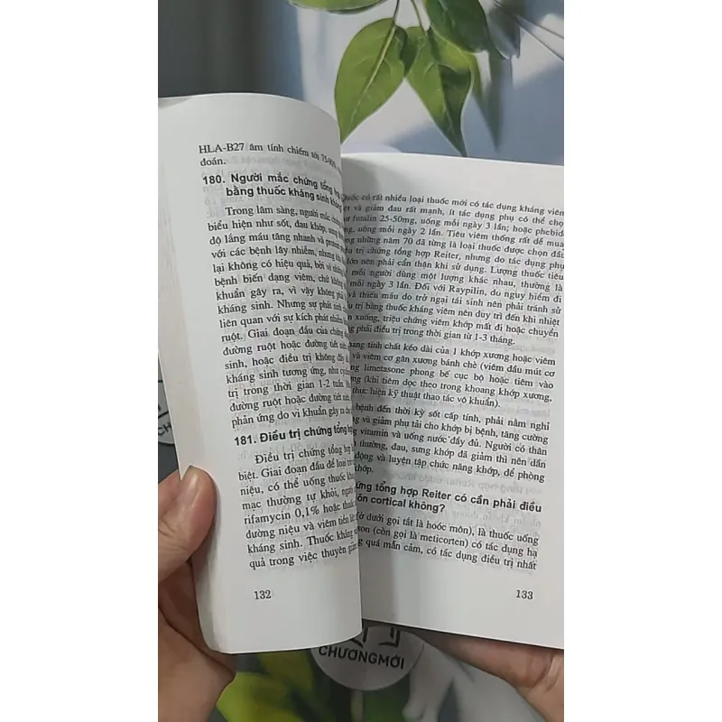 300 câu hỏi phòng chữa bệnh viêm khớp - Thi Quế Anh 688502