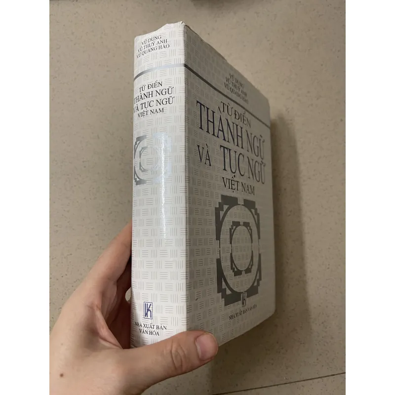 Từ Điển Thành Ngữ và Tục Ngữ Việt Nam 713414