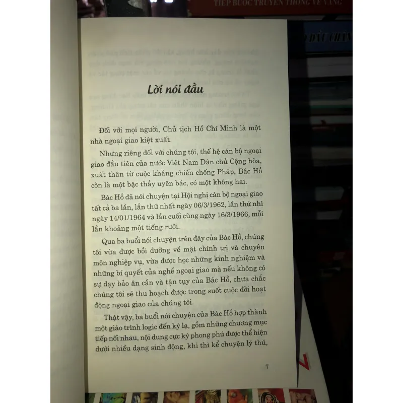 Chúng tôi học làm ngoại giao với Bác Hồ - Mai Văn Bộ 777249